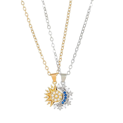2Pcs Sun and Moon Necklace Set
